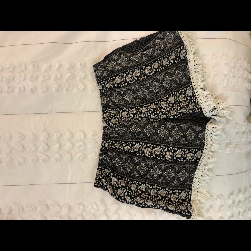 Mini shorts super stretchy and cute S-M